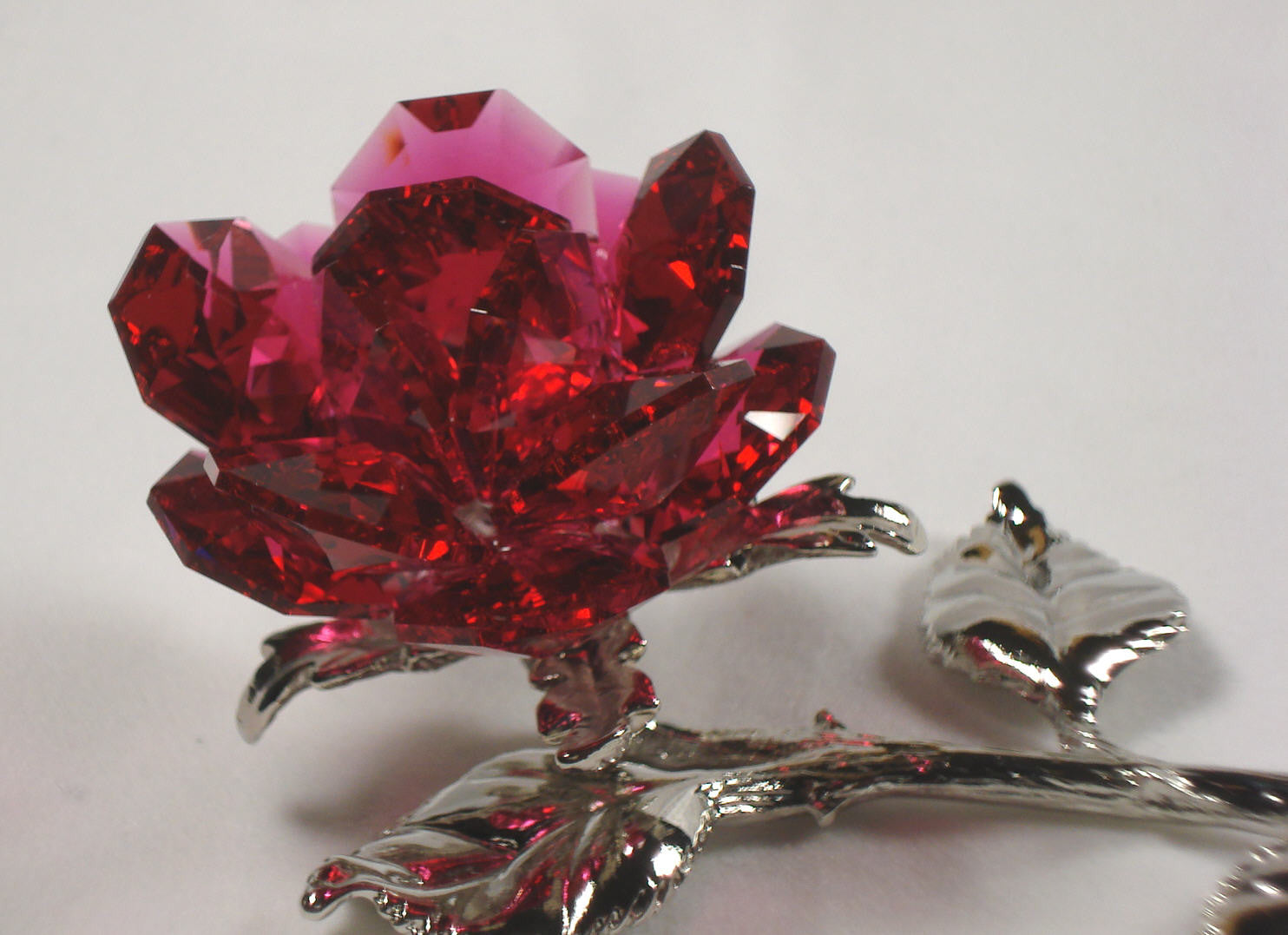 Red Crystal Rose Handcrafted By Bjcrystalgifts Using Swarovski Crystal - Lying Rose