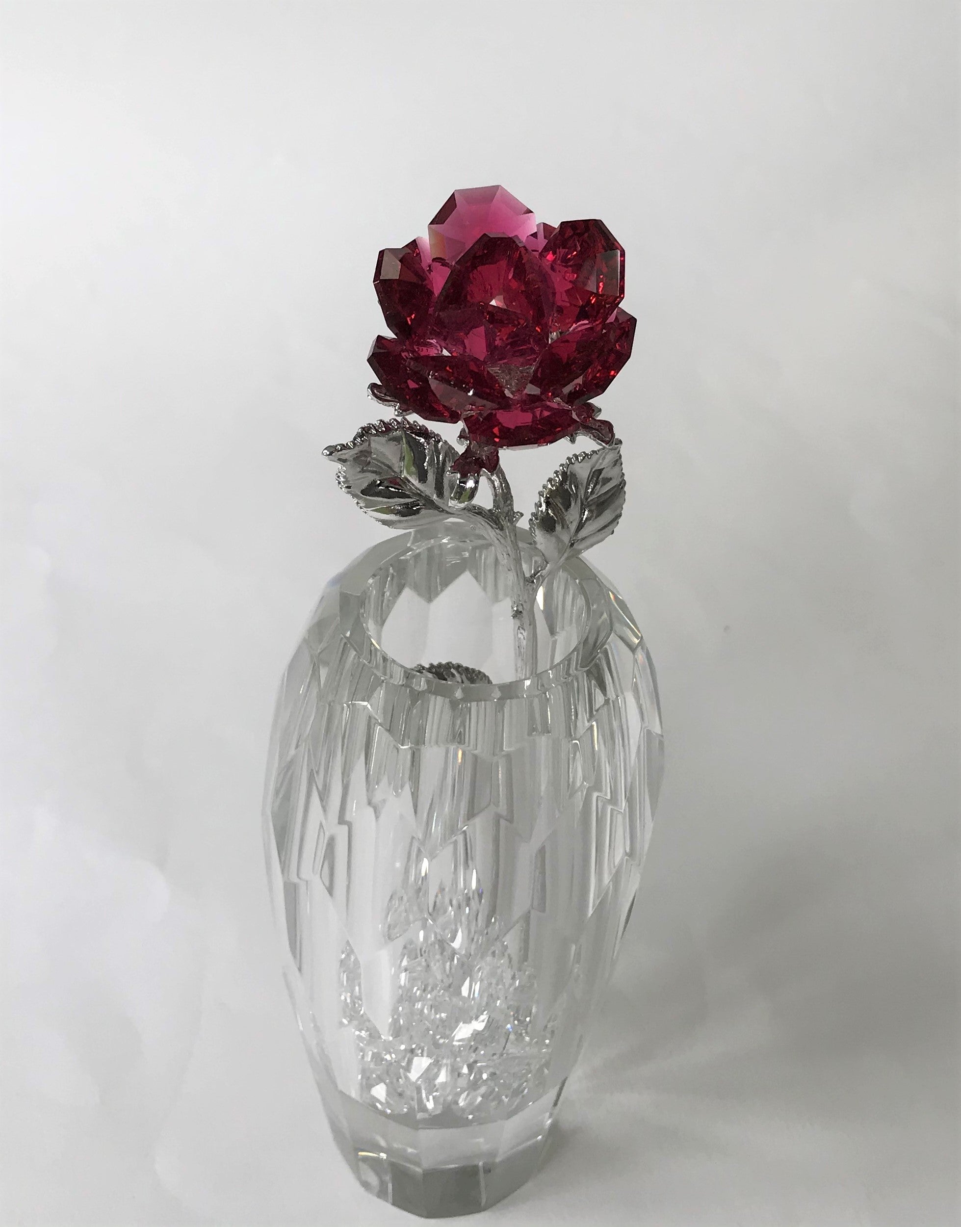 Red Crystal Rose Handcrafted By Bjcrystalgifts Using Swarovski Crystals In A Faceted Crystal Vase