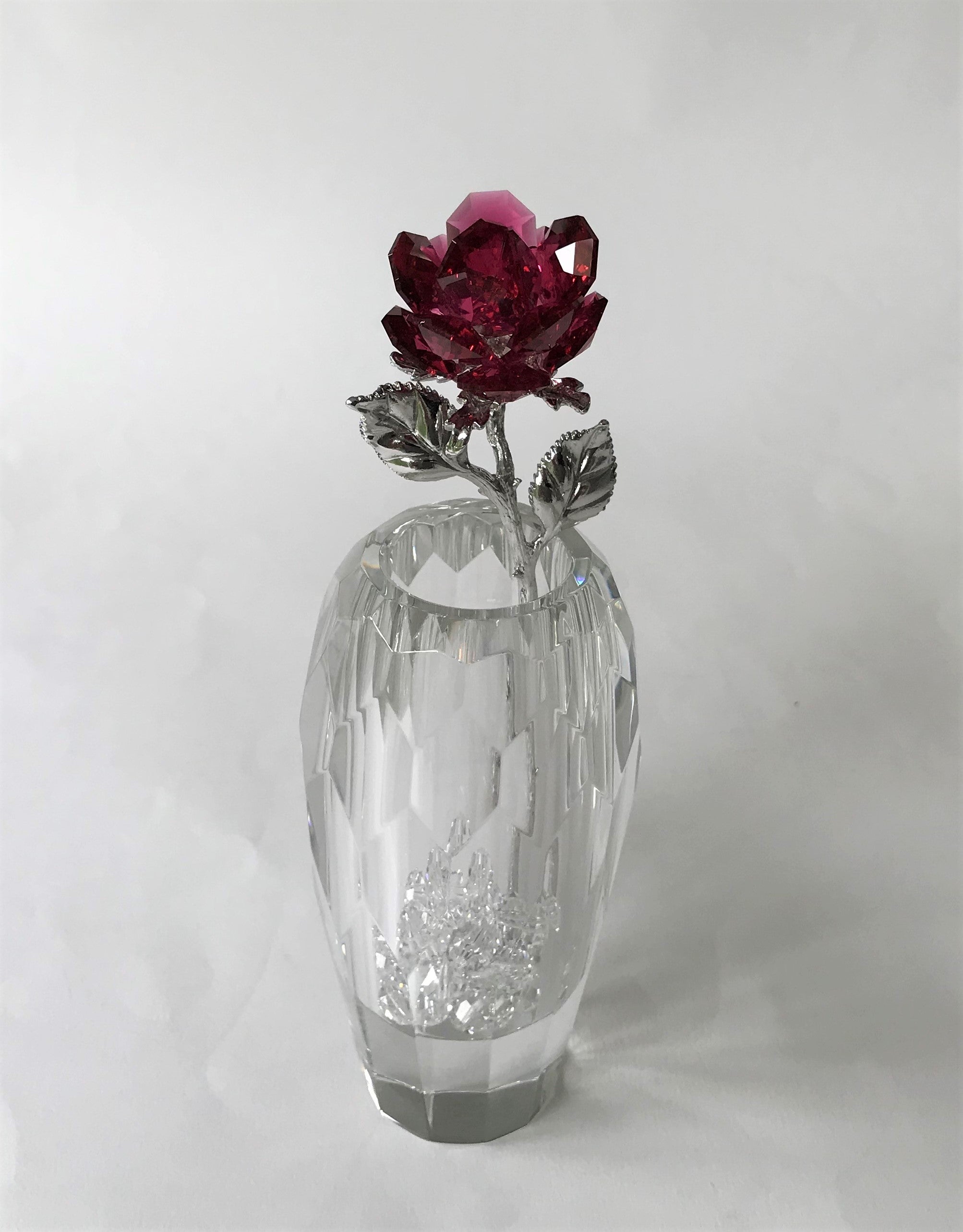 Red Crystal Rose Handcrafted By Bjcrystalgifts Using Swarovski Crystals In A Faceted Crystal Vase