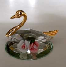Crystal Swan Figurine Handcrafted By Bjcrystals Using Swarovski Crystal - Swan Miniature